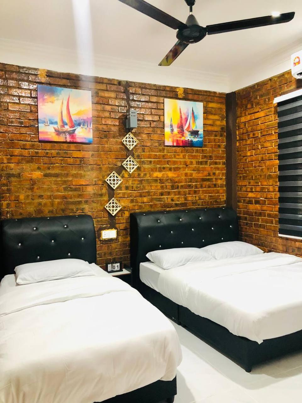 Roomstay By Abe Cottage Kampung Kuala Besut Exteriör bild