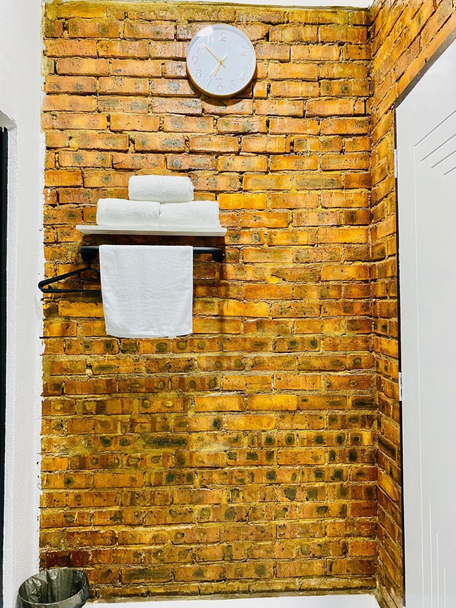 Roomstay By Abe Cottage Kampung Kuala Besut Exteriör bild