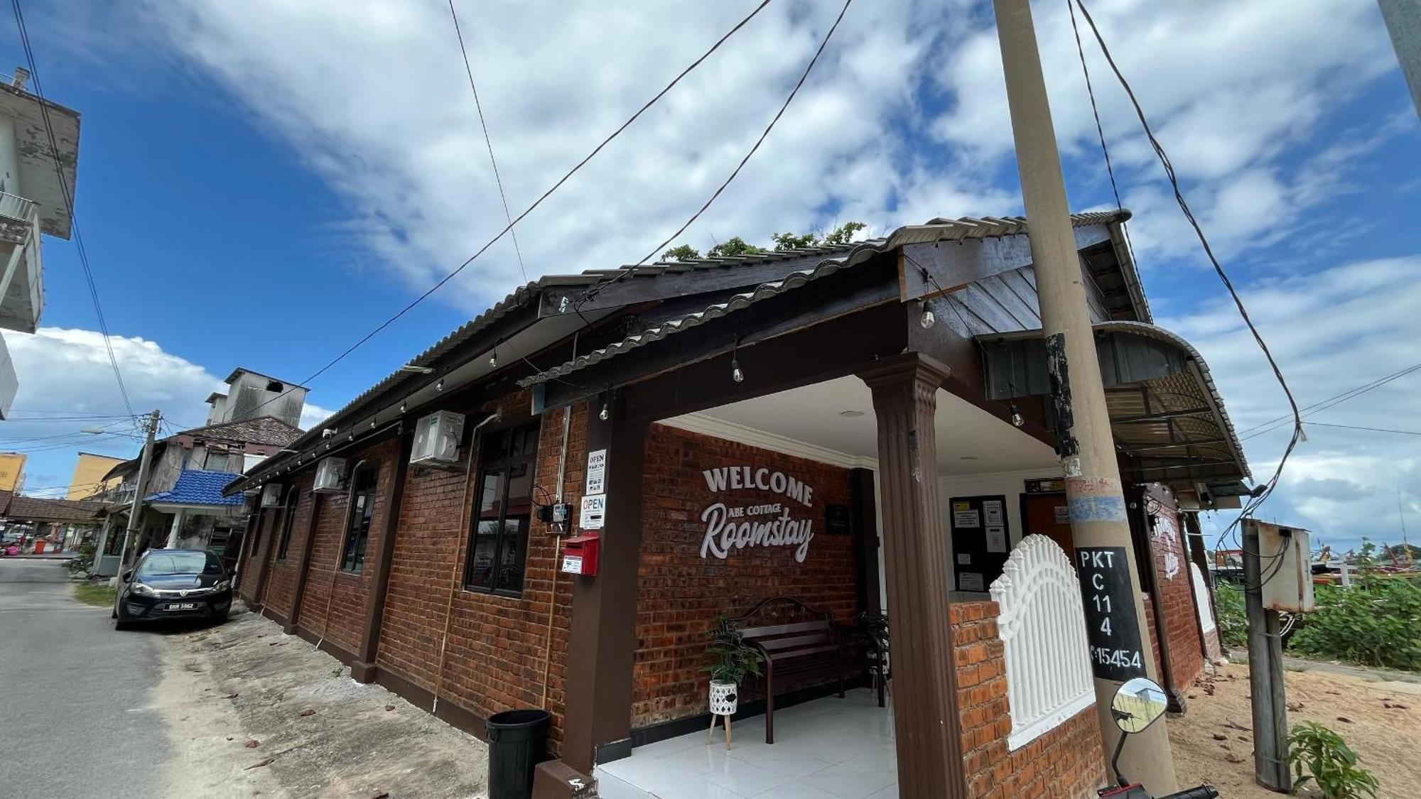 Roomstay By Abe Cottage Kampung Kuala Besut Exteriör bild
