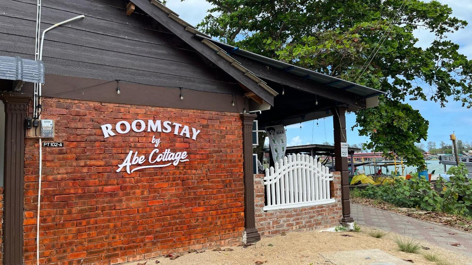 Roomstay By Abe Cottage Kampung Kuala Besut Exteriör bild
